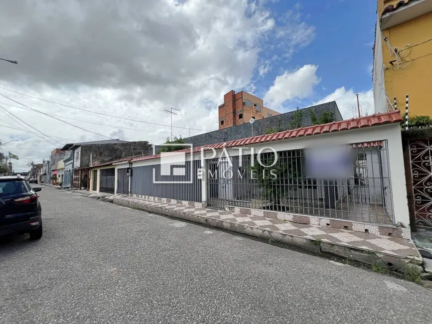 Foto 2 de Casa com 6 quartos à venda e para alugar, 357m2 em Marambaia, Belem - PA