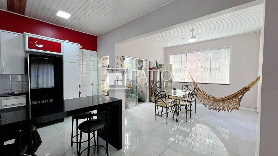 Foto 9 de Casa com 2 quartos à venda, 135m2 em Castanheira, Belem - PA