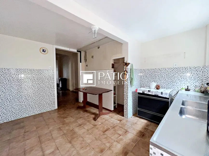 Foto 4 de Casa com 3 quartos à venda e para alugar, 462m2 em Umarizal, Belem - PA