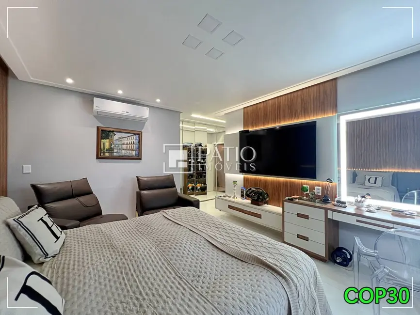 Casa com 4 quartos à venda e para alugar, 200m2 em Marco, Belem - PA - imagem 2 Foto 2 de Casa com 4 quartos à venda e para alugar, 200m2 em Marco, Belem - PA