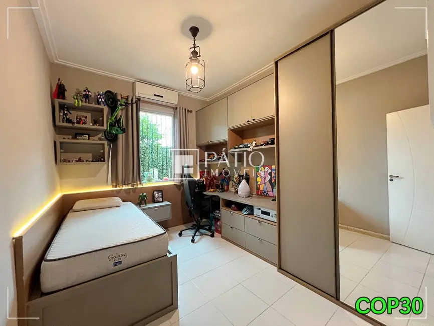 Casa com 4 quartos à venda e para alugar, 200m2 em Marco, Belem - PA - imagem 5 Foto 5 de Casa com 4 quartos à venda e para alugar, 200m2 em Marco, Belem - PA