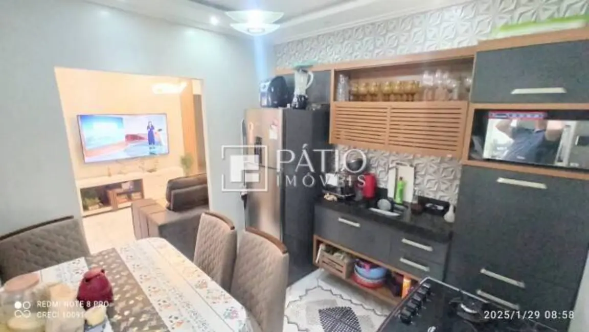 Casa com 3 quartos à venda e para alugar, 300m2 em Coqueiro, Ananindeua - PA - imagem 7 Foto 7 de Casa com 3 quartos à venda e para alugar, 300m2 em Coqueiro, Ananindeua - PA