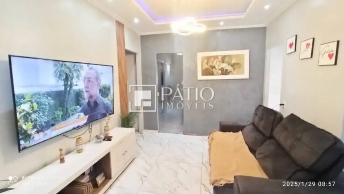 Casa com 3 quartos à venda e para alugar, 300m2 em Coqueiro, Ananindeua - PA - imagem 4 Foto 4 de Casa com 3 quartos à venda e para alugar, 300m2 em Coqueiro, Ananindeua - PA