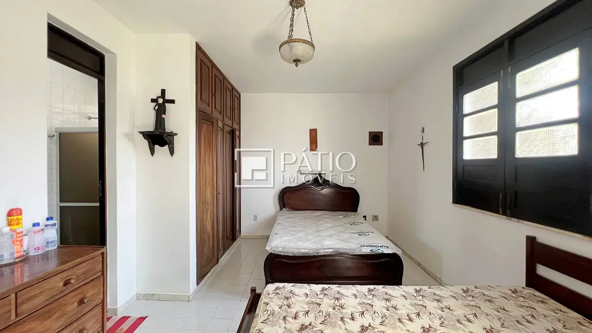Casa com 5 quartos à venda e para alugar, 360m2 em Murubira (Mosqueiro), Belem - PA - imagem 5 Foto 5 de Casa com 5 quartos à venda e para alugar, 360m2 em Murubira (Mosqueiro), Belem - PA