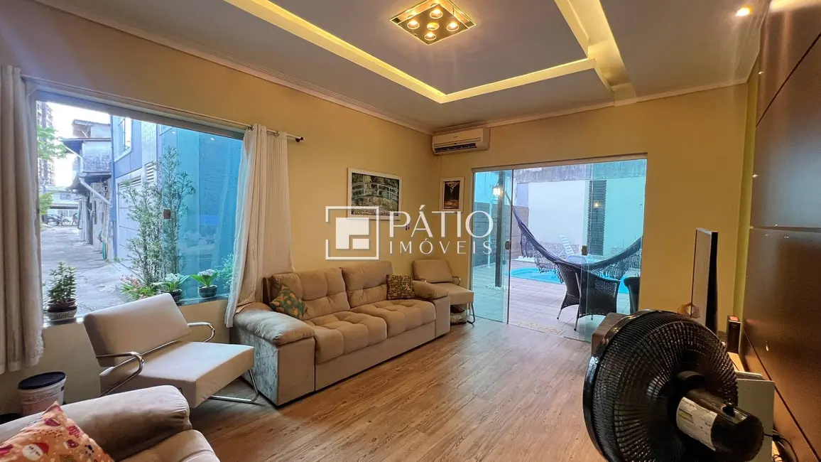 Foto 2 de Casa com 3 quartos à venda e para alugar, 200m2 em Pedreira, Belem - PA