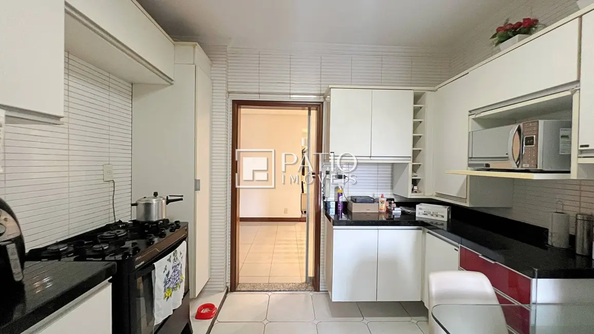 Foto 8 de Apartamento com 3 quartos à venda, 155m2 em Batista Campos, Belem - PA