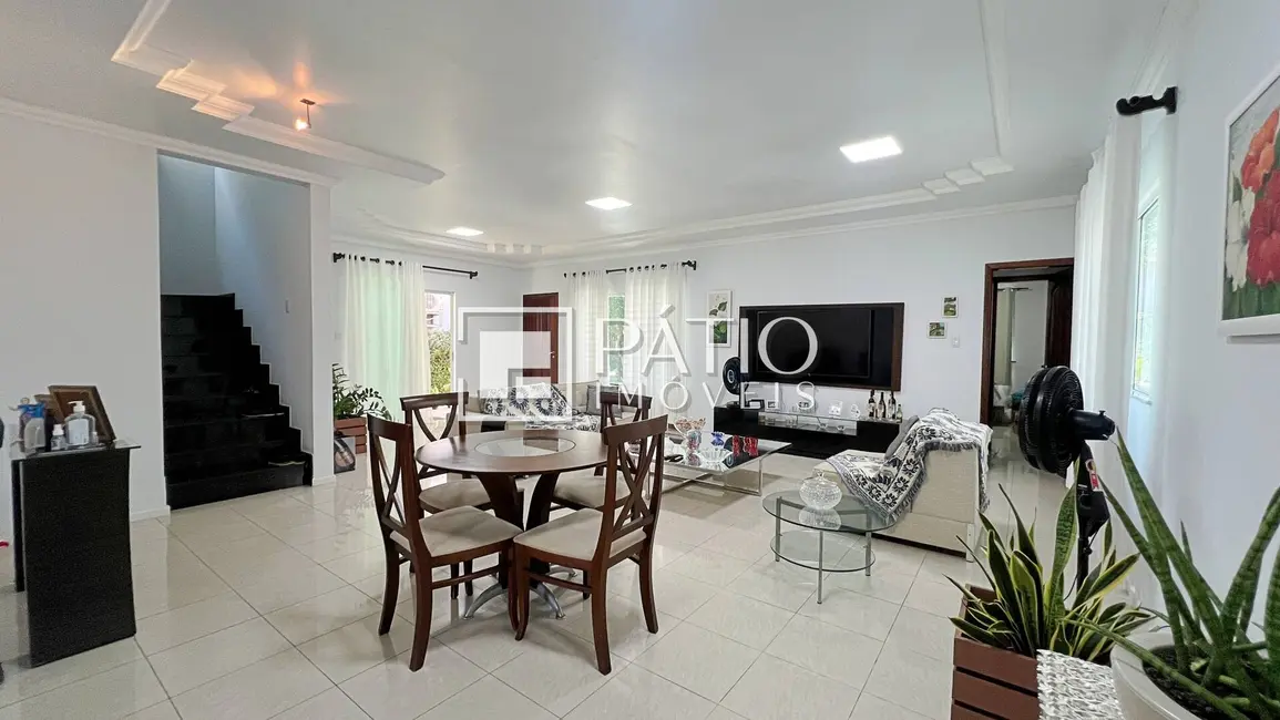 Foto 1 de Casa de Condomínio com 3 quartos à venda, 480m2 em Parque Verde, Belem - PA