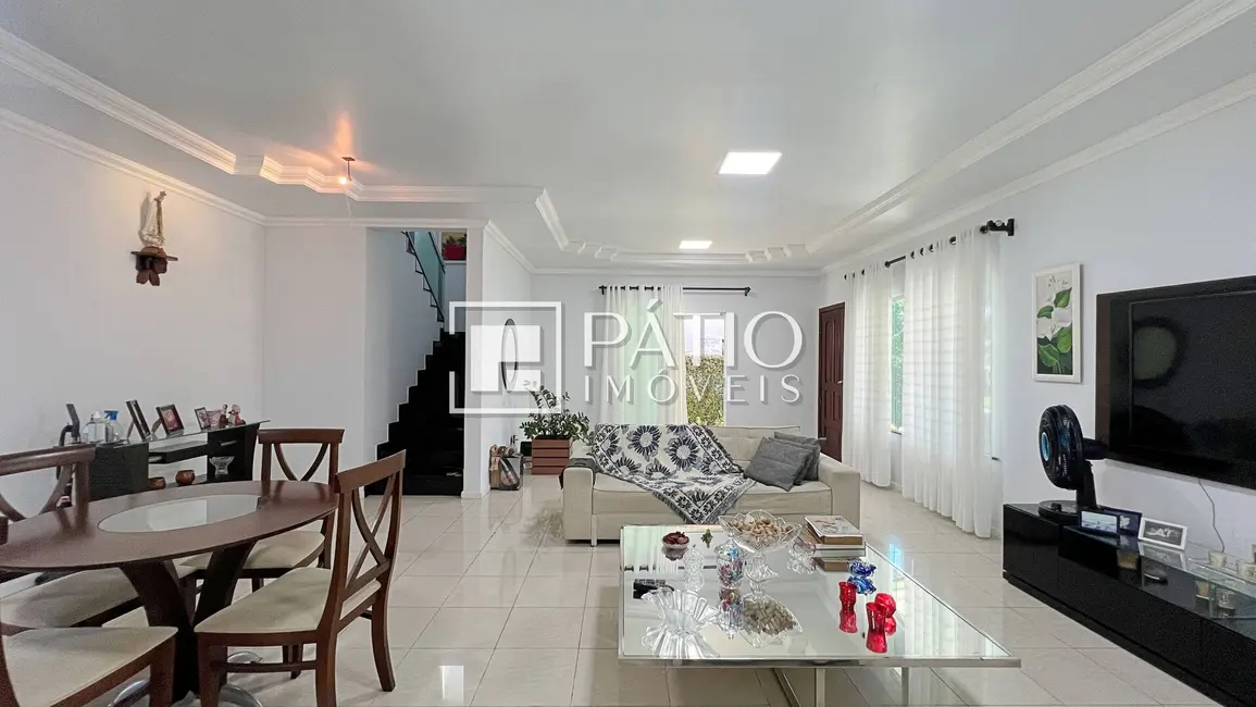 Foto 2 de Casa de Condomínio com 3 quartos à venda, 480m2 em Parque Verde, Belem - PA