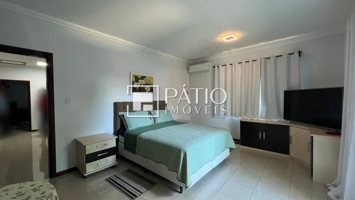 Casa de Condomínio com 3 quartos à venda, 480m2 em Parque Verde, Belem - PA - imagem 8 Foto 8 de Casa de Condomínio com 3 quartos à venda, 480m2 em Parque Verde, Belem - PA