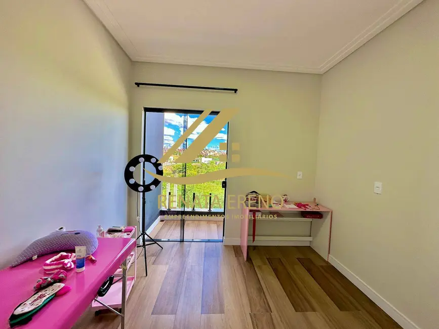 Foto 9 de Casa de Condomínio com 3 quartos à venda, 150m2 em Horto Florestal, Sorocaba - SP
