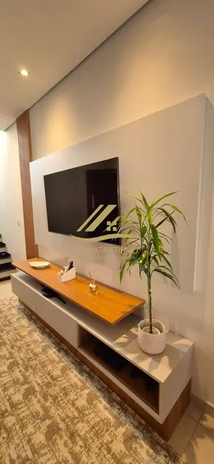 Casa de Condomínio com 3 quartos à venda, 127m2 em Sorocaba - SP - imagem 3 Foto 3 de Casa de Condomínio com 3 quartos à venda, 127m2 em Sorocaba - SP