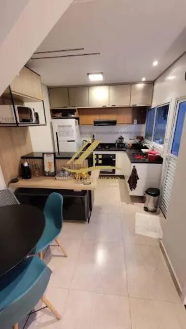 Casa com 2 quartos à venda, 66m2 em Chácaras Reunidas São Jorge, Sorocaba - SP - imagem 4 Foto 4 de Casa com 2 quartos à venda, 66m2 em Chácaras Reunidas São Jorge, Sorocaba - SP