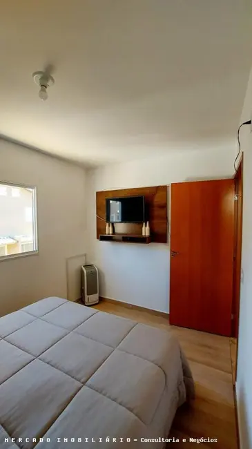 Foto 2 de Sobrado com 2 quartos para alugar, 67m2 em Quintas de Bragança, Braganca Paulista - SP