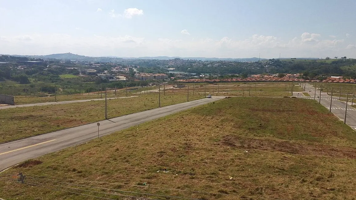 Foto 4 de Terreno / Lote à venda, 140m2 em Braganca Paulista - SP