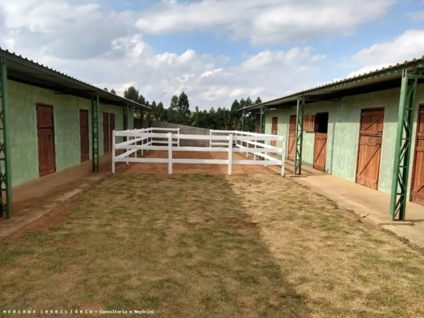 Foto 8 de Fazenda / Haras com 3 quartos à venda em Braganca Paulista - SP