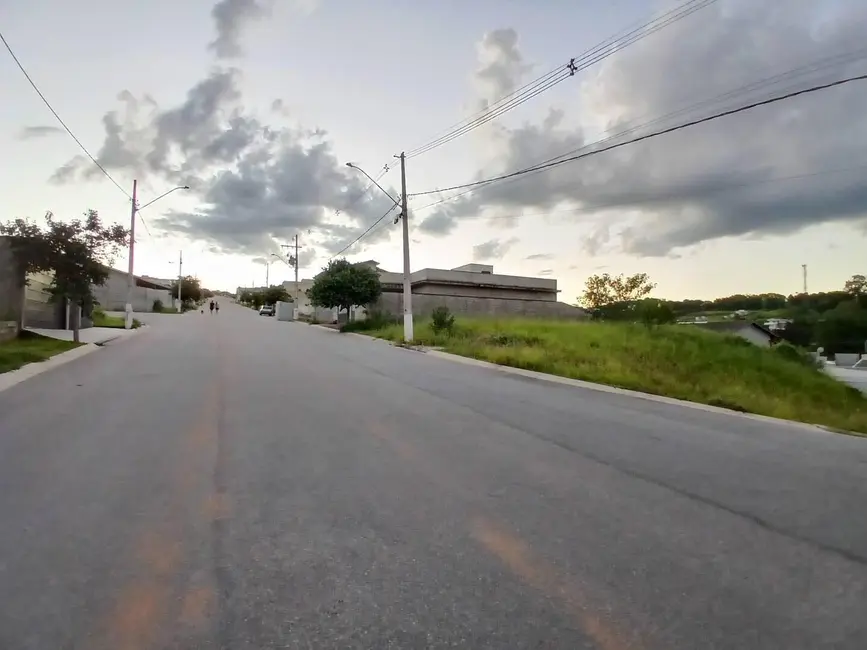 Foto 8 de Terreno / Lote à venda, 300m2 em Braganca Paulista - SP