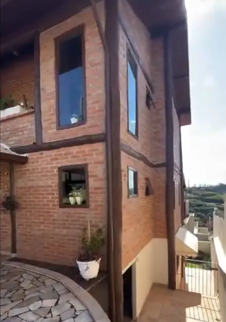 Foto 5 de Sobrado com 3 quartos à venda, 229m2 em Condomínio Villa Real de Bragança, Braganca Paulista - SP