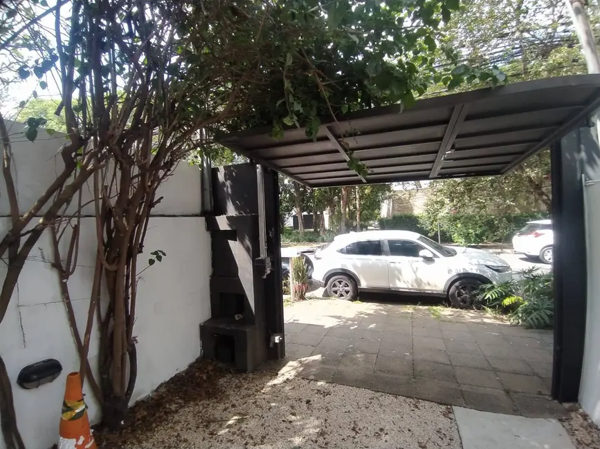 Foto 1 de Casa com 2 quartos à venda, 112m2 em Jardim Europa, São Paulo - SP