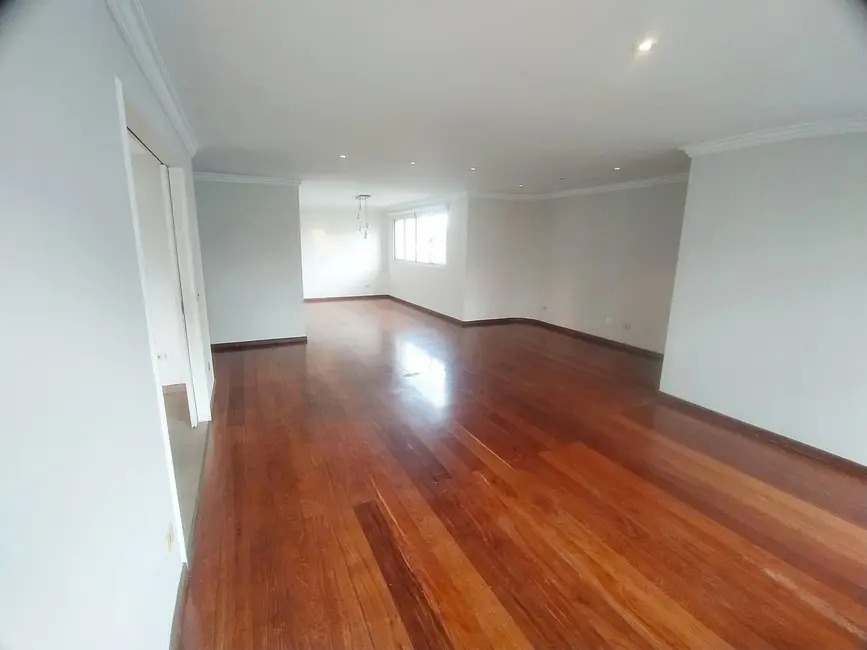 Foto 1 de Apartamento com 3 quartos à venda, 210m2 em Itaim Bibi, São Paulo - SP