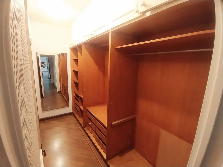 Foto 8 de Apartamento com 3 quartos à venda, 210m2 em Itaim Bibi, São Paulo - SP