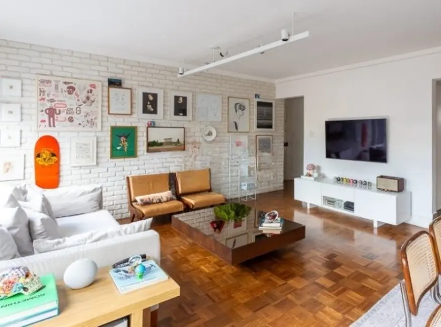 Foto 2 de Apartamento com 3 quartos à venda em Cerqueira César, São Paulo - SP