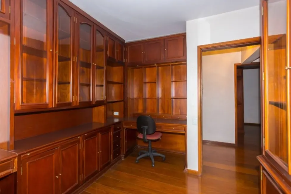 Apartamento com 4 quartos à venda, 178m2 em Perdizes, São Paulo - SP - imagem 4 Foto 4 de Apartamento com 4 quartos à venda, 178m2 em Perdizes, São Paulo - SP
