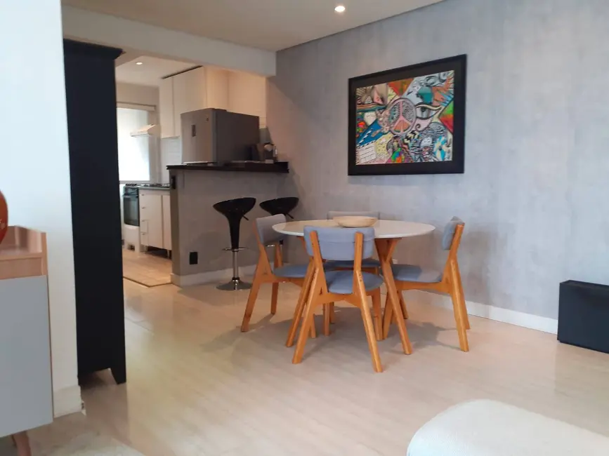 Foto 3 de Apartamento com 2 quartos para alugar, 60m2 em Pinheiros, São Paulo - SP