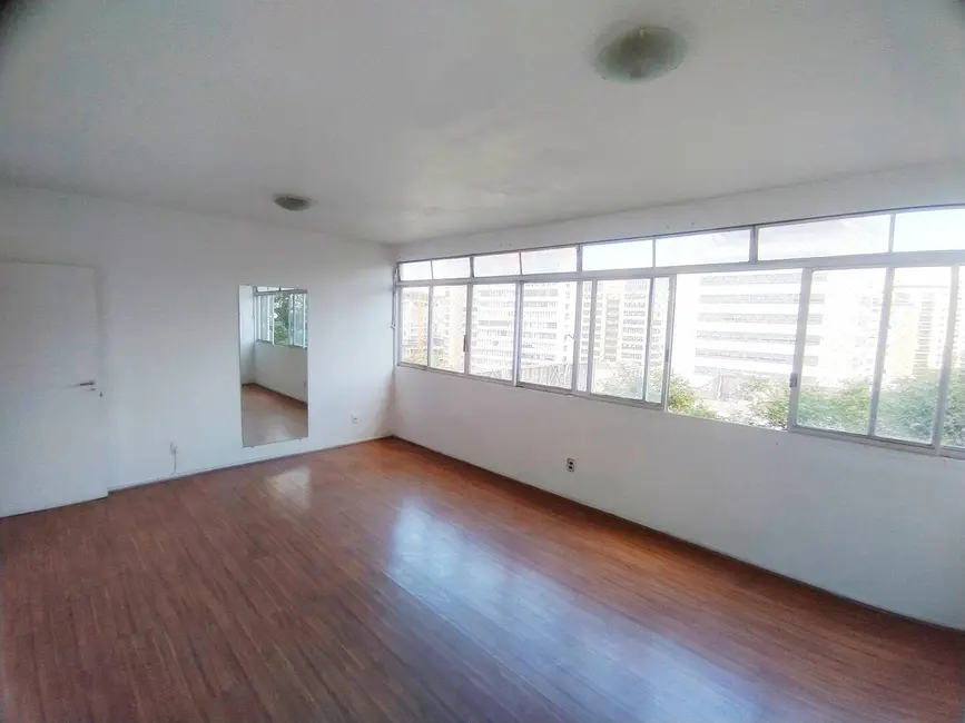 Foto 1 de Apartamento com 3 quartos à venda, 110m2 em Jardim Paulista, São Paulo - SP