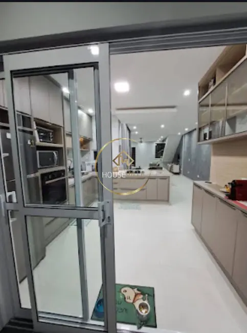 Casa com 3 quartos à venda, 162m2 em Sao Jose Dos Campos - SP - imagem 7 Foto 7 de Casa com 3 quartos à venda, 162m2 em Sao Jose Dos Campos - SP