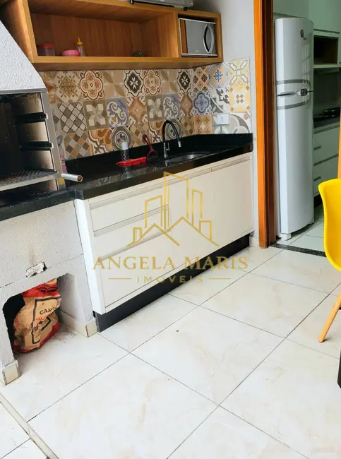 Foto 4 de Casa com 3 quartos à venda, 120m2 em Loteamento Villa Branca, Jacarei - SP