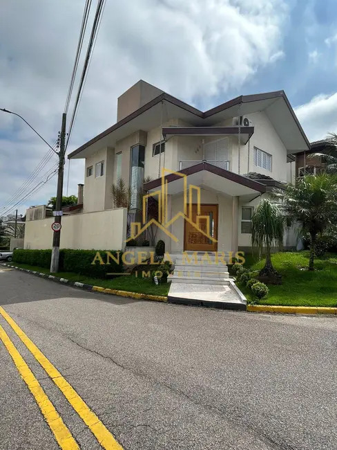 Foto 5 de Casa de Condomínio com 3 quartos à venda, 240m2 em Loteamento Villa Branca, Jacarei - SP