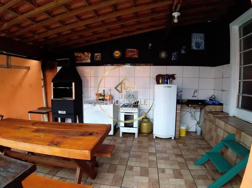 Foto 8 de Casa com 3 quartos à venda, 360m2 em Jardim Colônia, Jacarei - SP