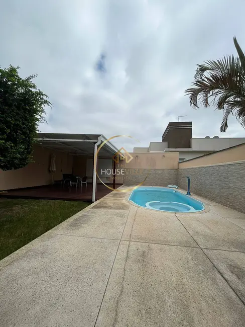 Foto 5 de Casa de Condomínio com 3 quartos à venda, 230m2 em Loteamento Villa Branca, Jacarei - SP