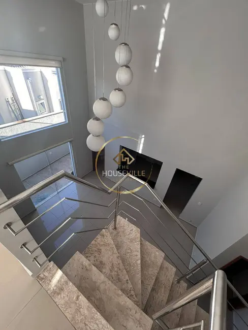 Foto 5 de Casa de Condomínio com 3 quartos à venda, 280m2 em Jardim Crystal Park, Jacarei - SP