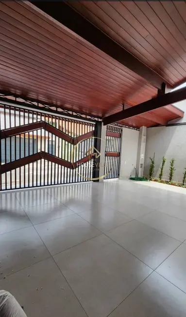Foto 2 de Casa com 3 quartos à venda, 120m2 em Jardim Altos de Santana II, Jacarei - SP