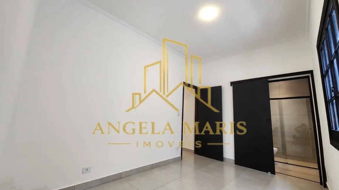 Foto 3 de Casa com 3 quartos à venda, 120m2 em Jardim Altos de Santana II, Jacarei - SP