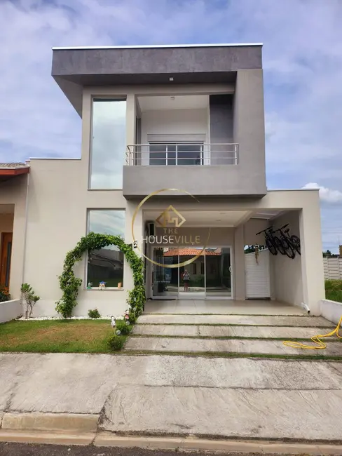 Foto 1 de Casa de Condomínio com 3 quartos à venda, 212m2 em Jardim Jacinto, Jacarei - SP