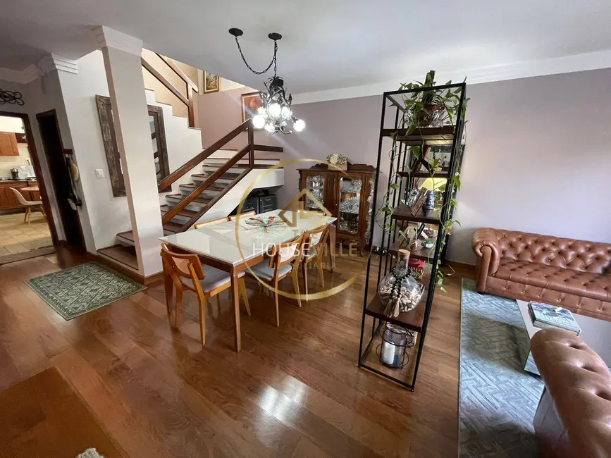 Foto 8 de Casa de Condomínio com 3 quartos à venda, 316m2 em Sao Jose Dos Campos - SP