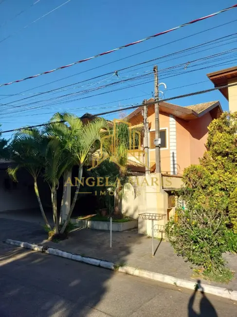 Casa com 3 quartos à venda, 289m2 em Sao Jose Dos Campos - SP - imagem 8 Foto 8 de Casa com 3 quartos à venda, 289m2 em Sao Jose Dos Campos - SP