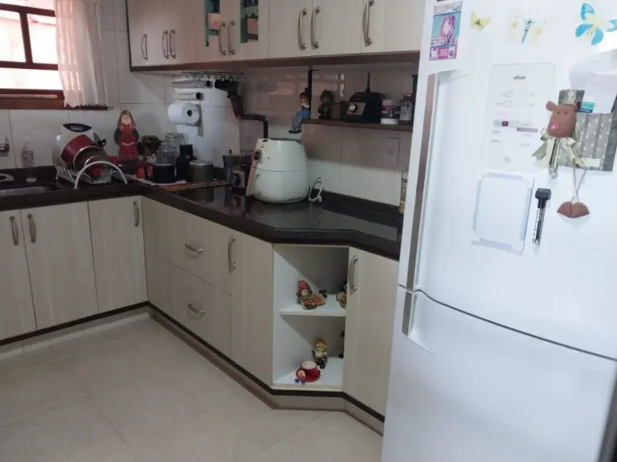 Foto 4 de Casa com 3 quartos à venda, 289m2 em Sao Jose Dos Campos - SP