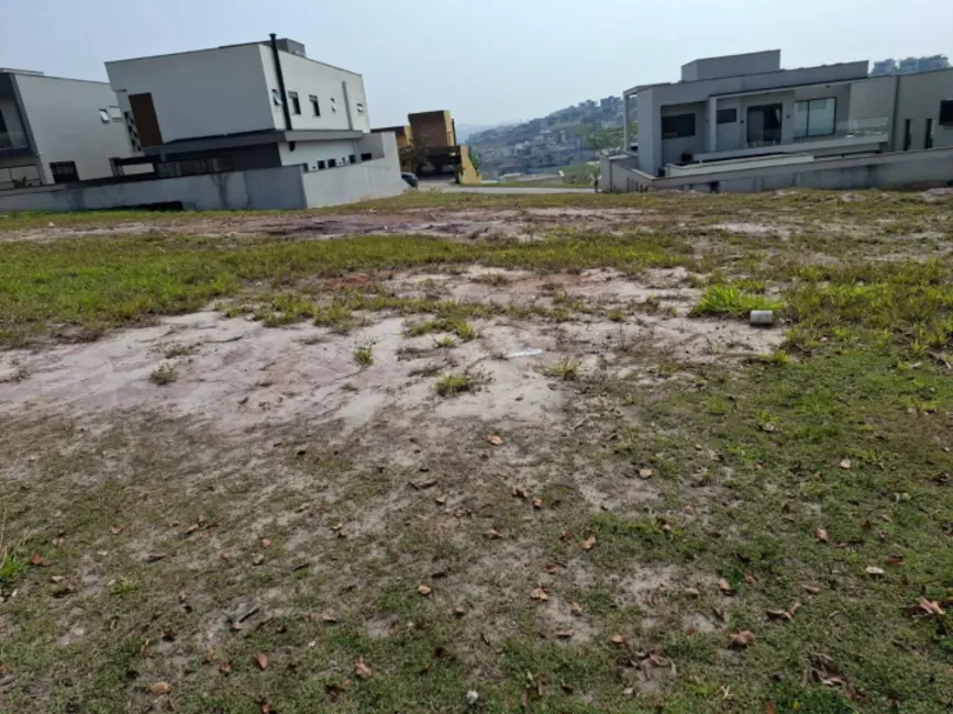 Terreno / Lote à venda, 942m2 em Sao Jose Dos Campos - SP - imagem 2 Foto 2 de Terreno / Lote à venda, 942m2 em Sao Jose Dos Campos - SP