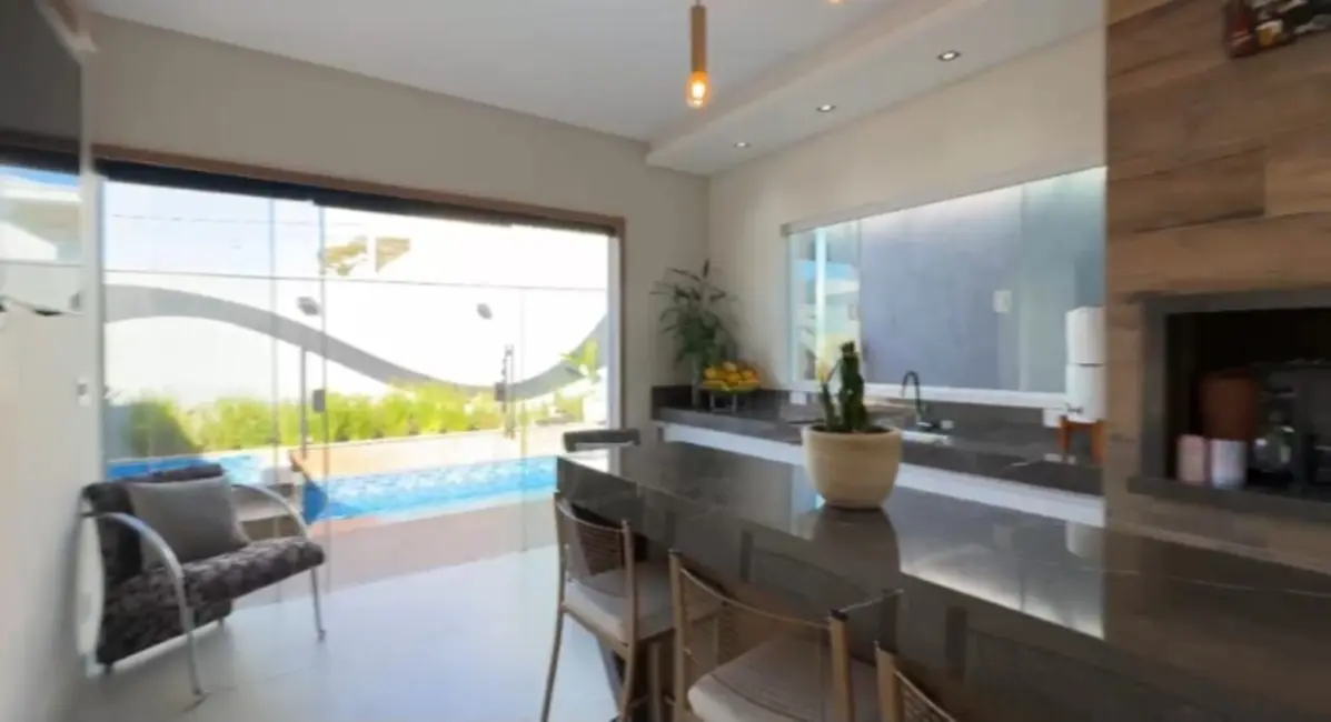 Foto 5 de Sobrado com 3 quartos à venda, 227m2 em Cacapava - SP