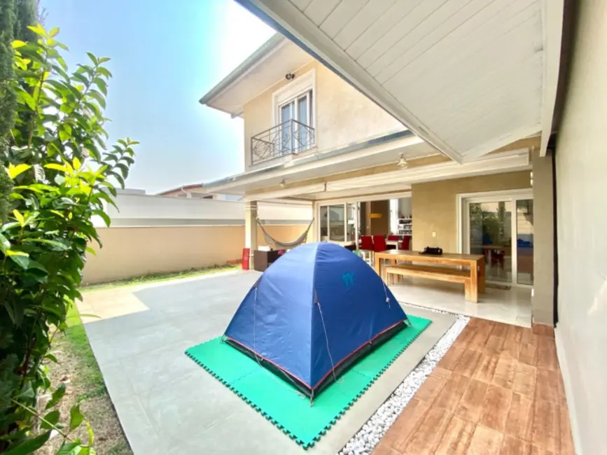 Foto 5 de Sobrado com 4 quartos à venda, 370m2 em Sao Jose Dos Campos - SP