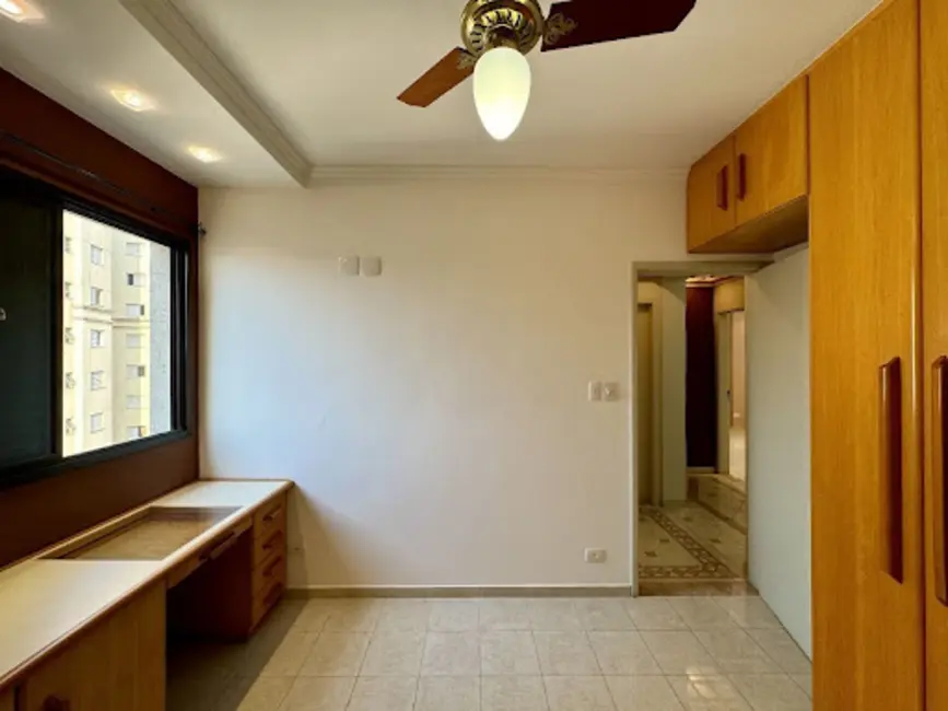 Foto 3 de Apartamento com 4 quartos à venda, 175m2 em Sao Jose Dos Campos - SP