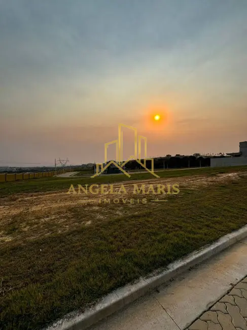 Foto 2 de Terreno / Lote à venda, 330m2 em Sao Jose Dos Campos - SP