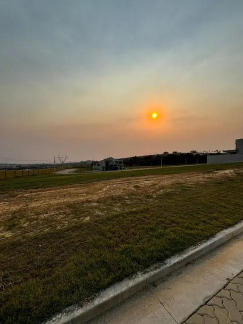 Foto 2 de Terreno / Lote à venda, 330m2 em Sao Jose Dos Campos - SP