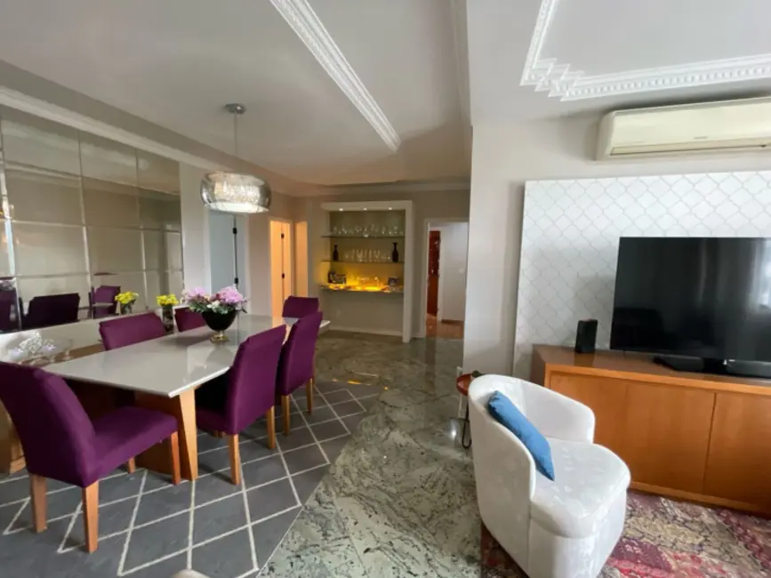 Apartamento com 3 quartos à venda, 134m2 em Sao Jose Dos Campos - SP - imagem 5 Foto 5 de Apartamento com 3 quartos à venda, 134m2 em Sao Jose Dos Campos - SP
