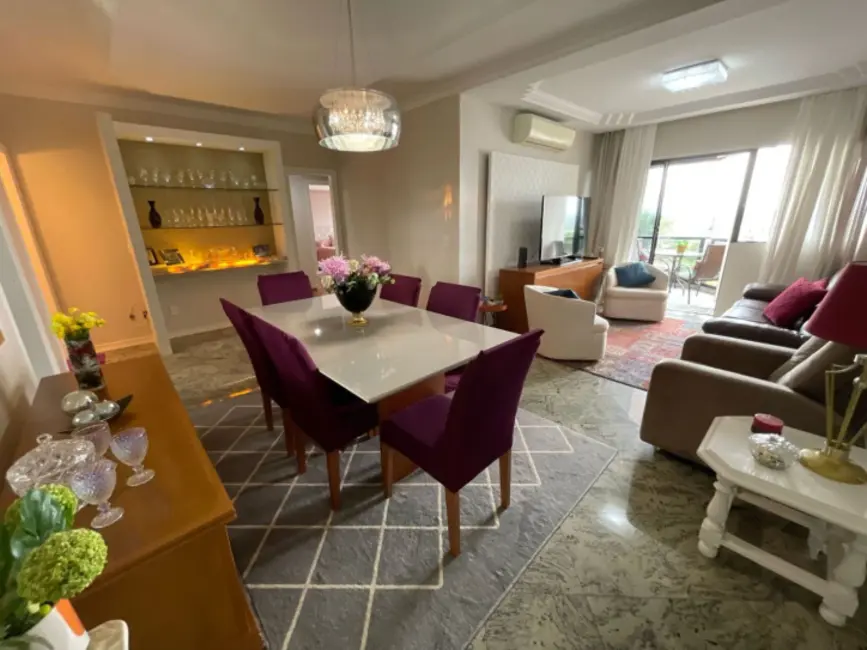 Apartamento com 3 quartos à venda, 134m2 em Sao Jose Dos Campos - SP - imagem 1 Foto 1 de Apartamento com 3 quartos à venda, 134m2 em Sao Jose Dos Campos - SP