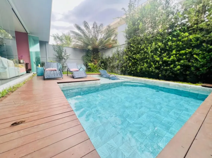 Foto 2 de Casa de Condomínio com 3 quartos à venda, 260m2 em Sao Jose Dos Campos - SP