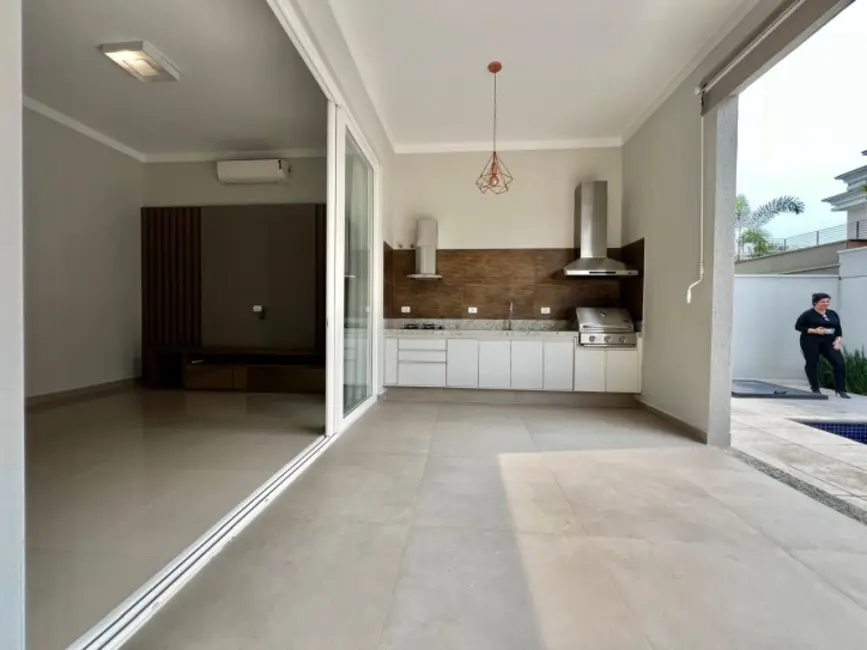 Foto 7 de Casa de Condomínio com 3 quartos à venda, 280m2 em Sao Jose Dos Campos - SP